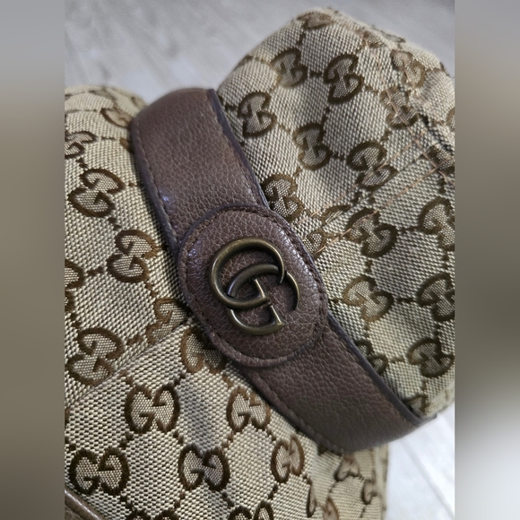 Gucci Monogram Bucket Hat - Picture 2 of 12
